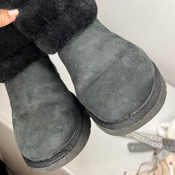 UGG Fluff Mini Quilted Bootie Sz 38 EU, US 7.5 - Picture 10 of 12